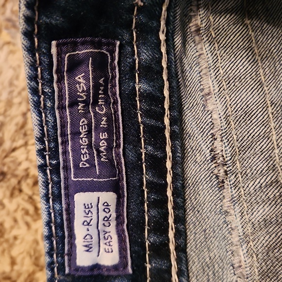 Miss Me Mid-Rise Easy Crop - Picture 6 of 12